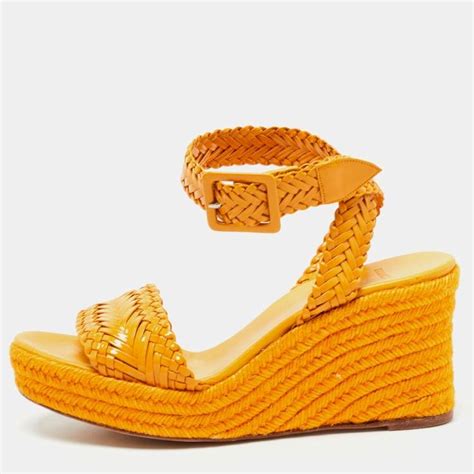 hermes orange wedges